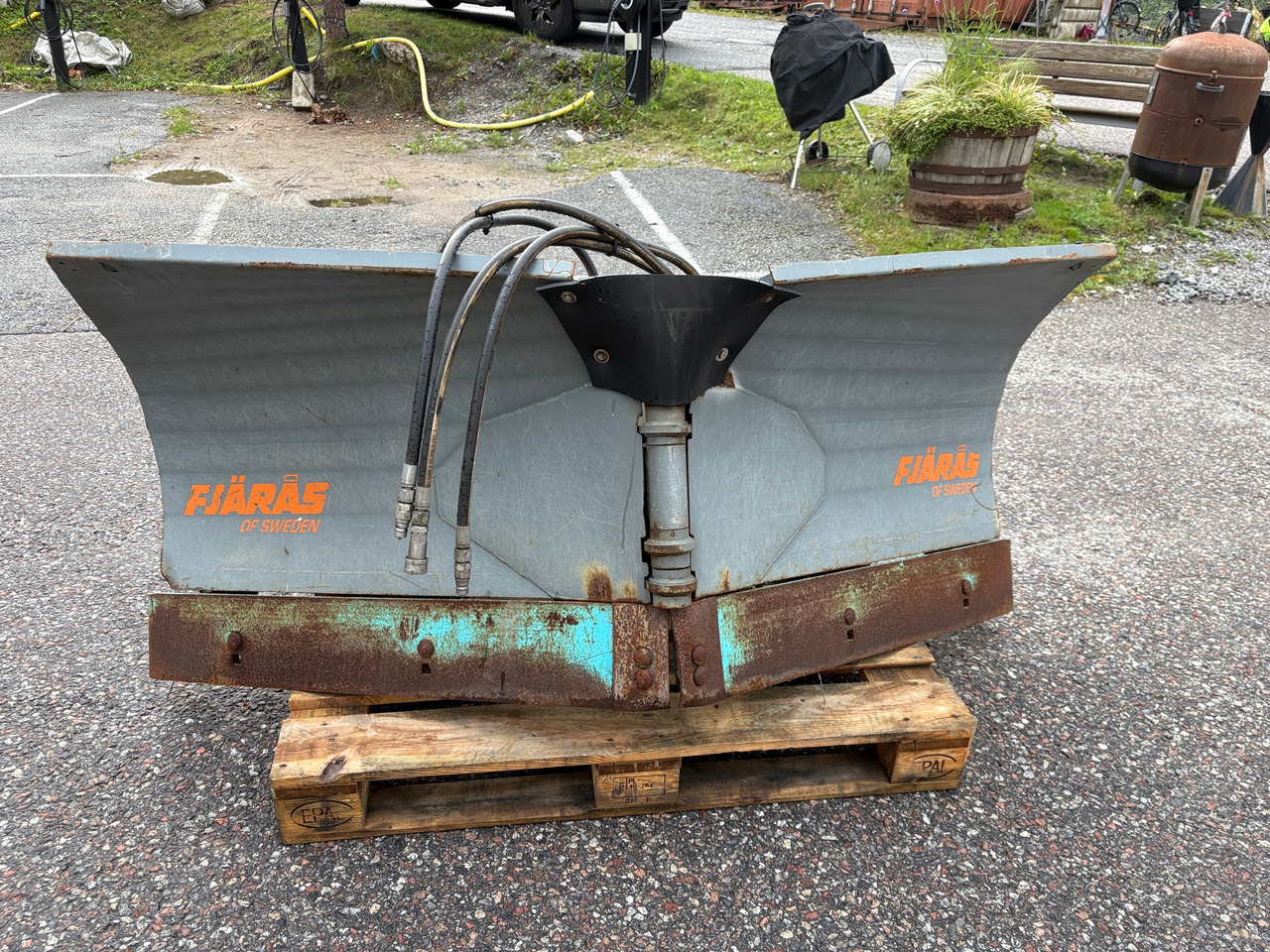 Fjärås VP205 - Bajak salju: gambar 1 Fjärås VP205 - Bajak salju: gambar 1
