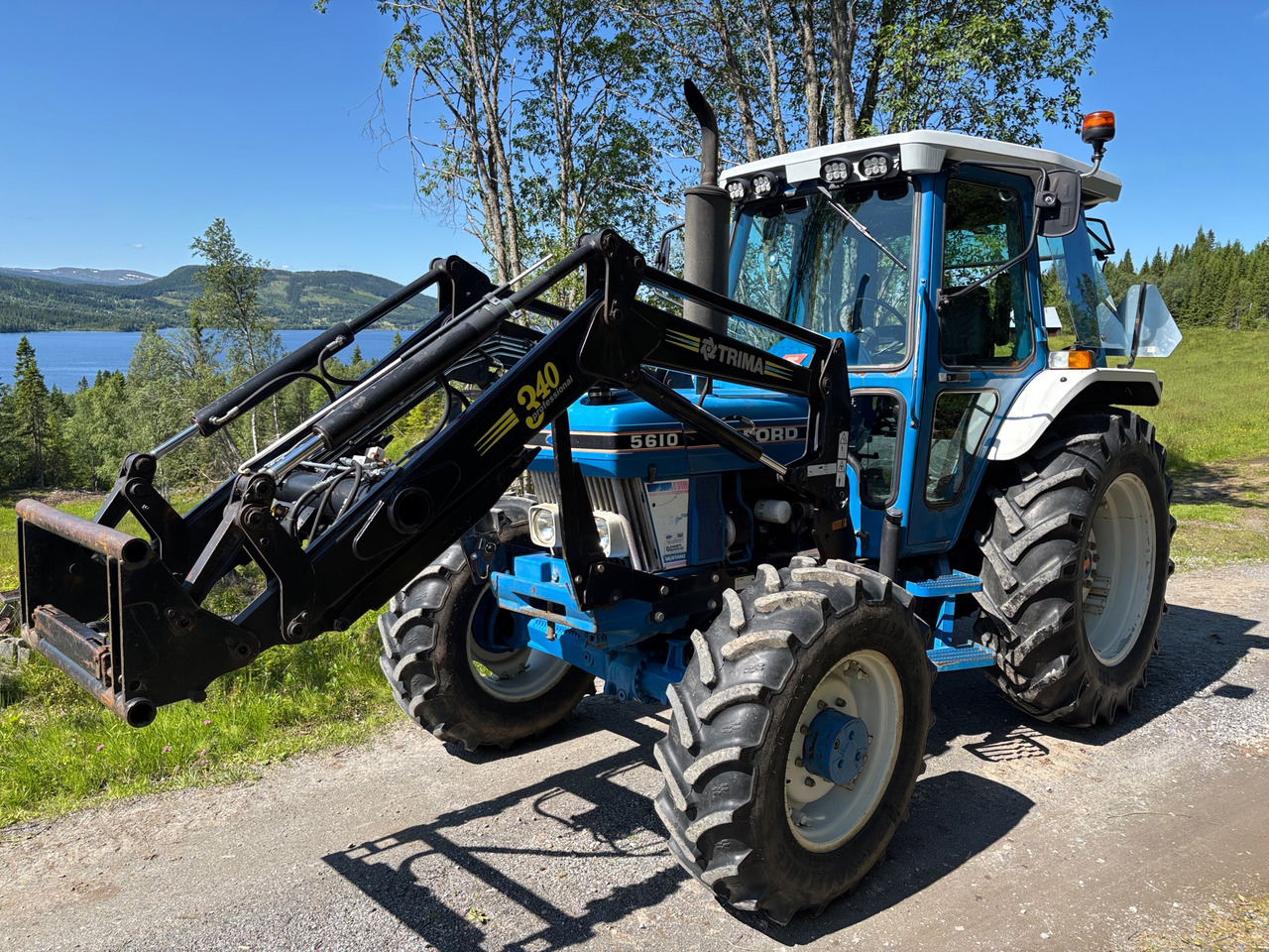 Ford 5610 - Traktor: gambar 1 Ford 5610 - Traktor: gambar 1