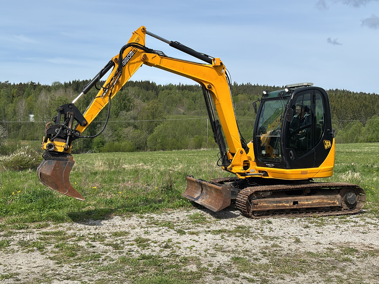 JCB 8085ZTS - Ekskavator: gambar 1 JCB 8085ZTS - Ekskavator: gambar 1