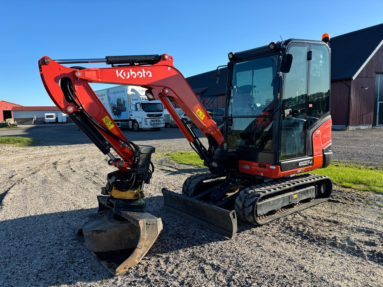 Kubota KX027-4 - Ekskavator: gambar 1 Kubota KX027-4 - Ekskavator: gambar 1
