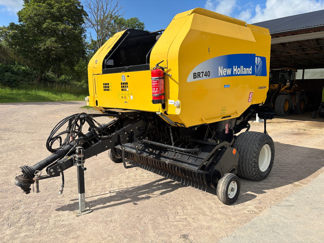 New Holland BR740 - Baler bulat: gambar 1 New Holland BR740 - Baler bulat: gambar 1