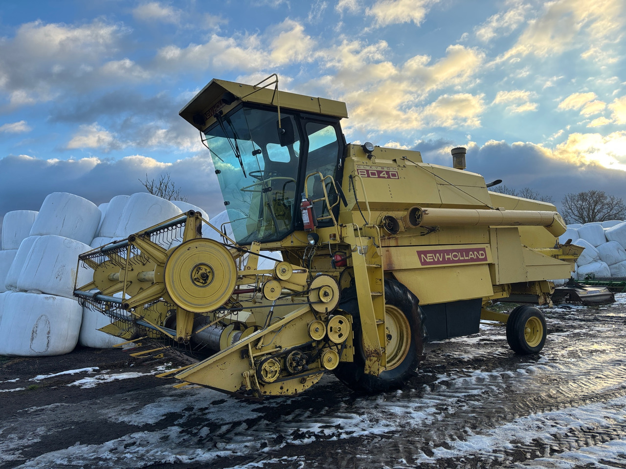 New Holland Clayson 8040 - Pemanen gabungan: gambar 1 New Holland Clayson 8040 - Pemanen gabungan: gambar 1