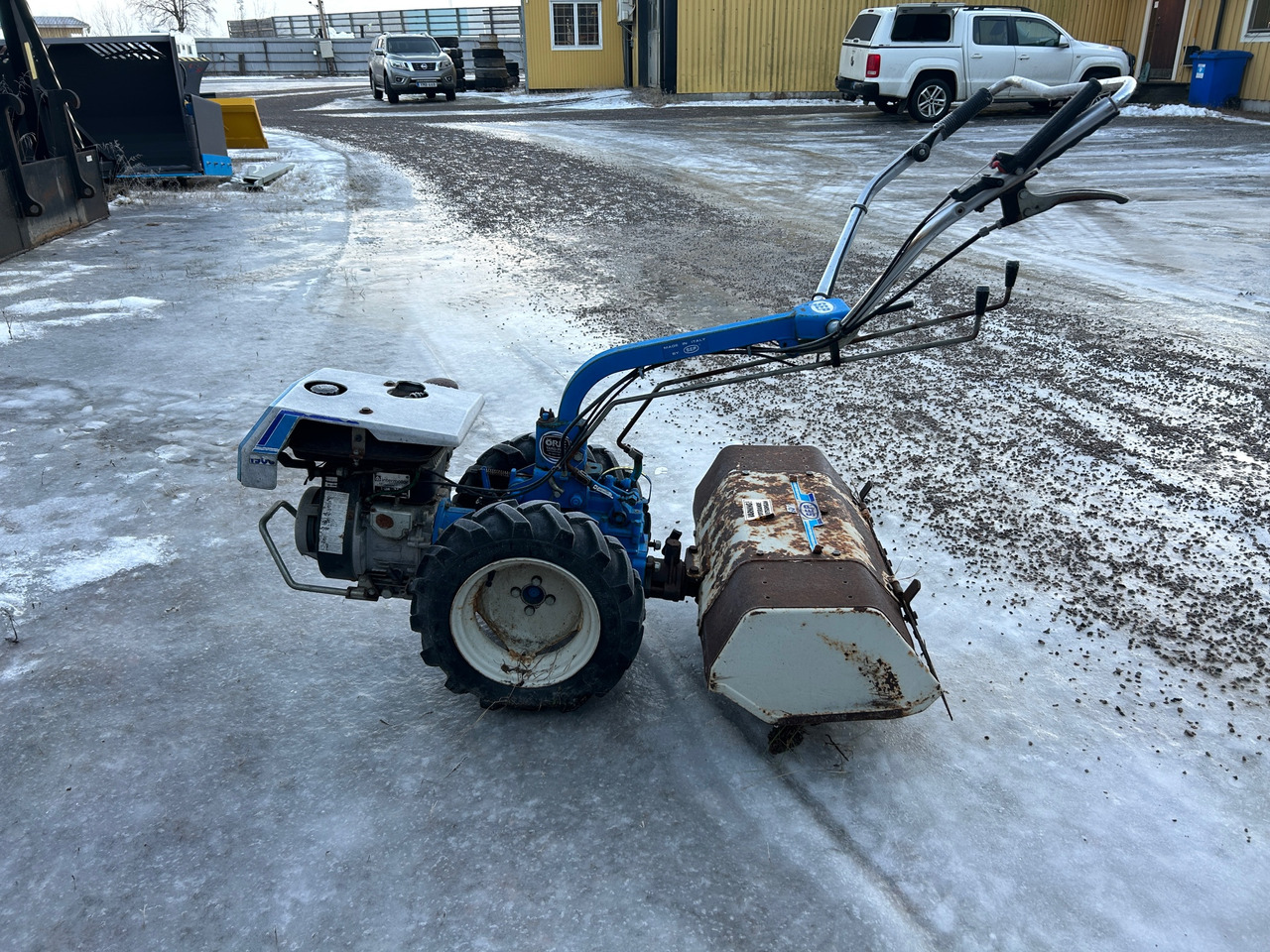 Örje - Penggarap kebun: gambar 1 Örje - Penggarap kebun: gambar 1