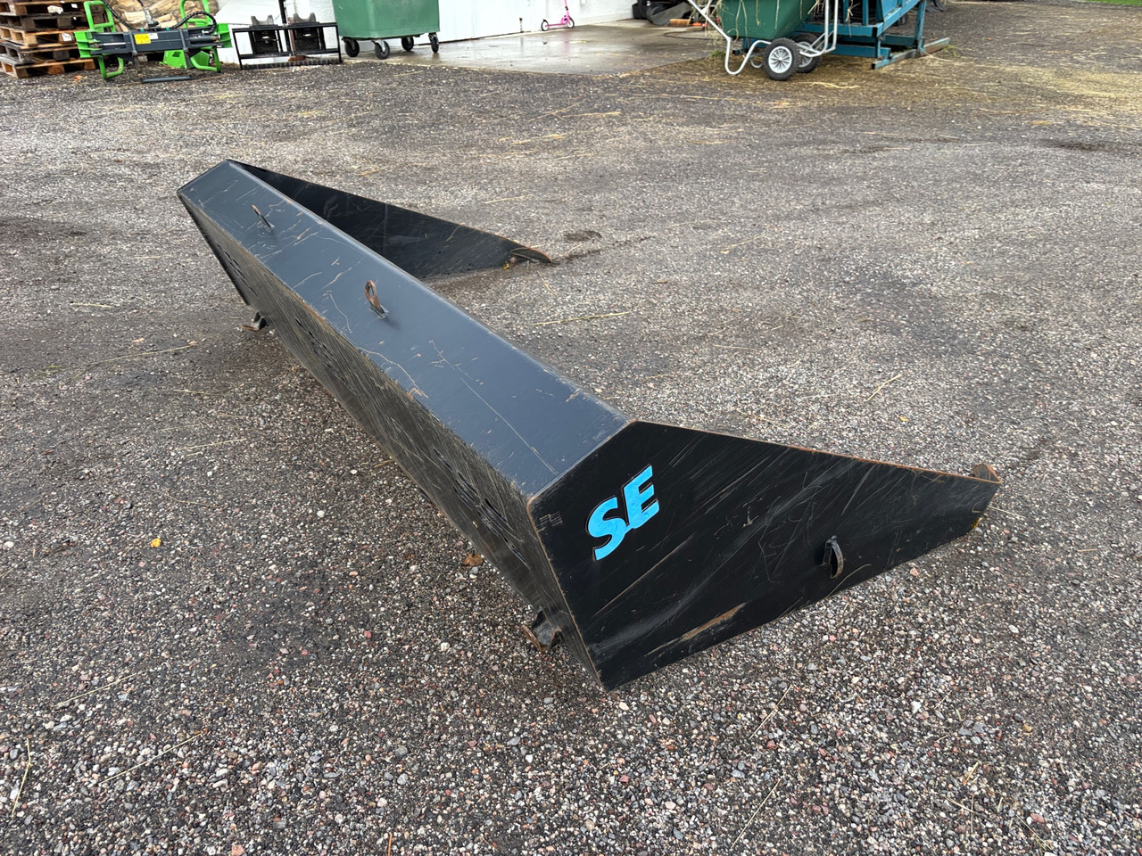 SE Leveler Snowside 2500 - Membangun inventaris: gambar 1 SE Leveler Snowside 2500 - Membangun inventaris: gambar 1