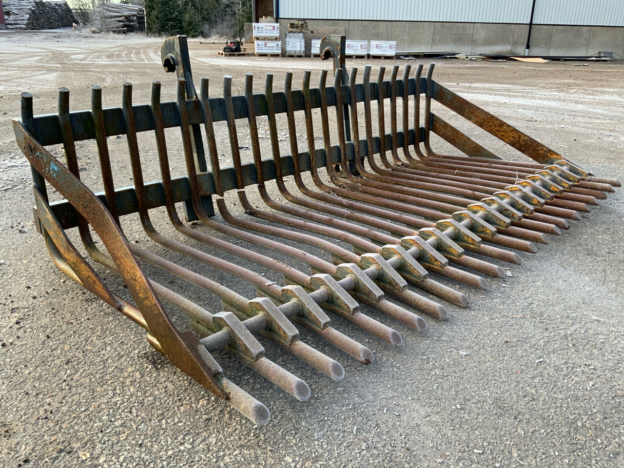 SF - Ember untuk Peralatan pertanian: gambar 1 SF - Ember untuk Peralatan pertanian: gambar 1