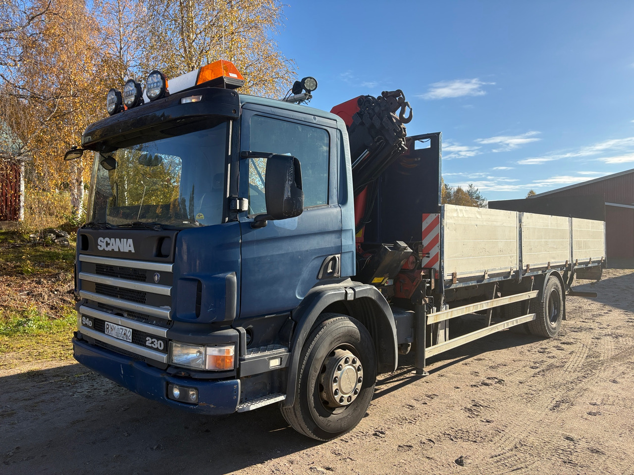 Scania 94D - Truk flatbed: gambar 1 Scania 94D - Truk flatbed: gambar 1