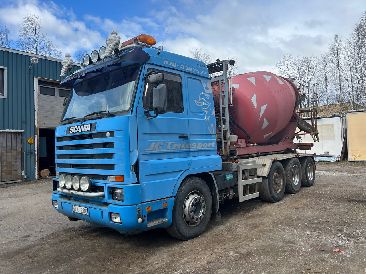 Scania R143HL6W2L42046 - Hook lift: gambar 1 Scania R143HL6W2L42046 - Hook lift: gambar 1