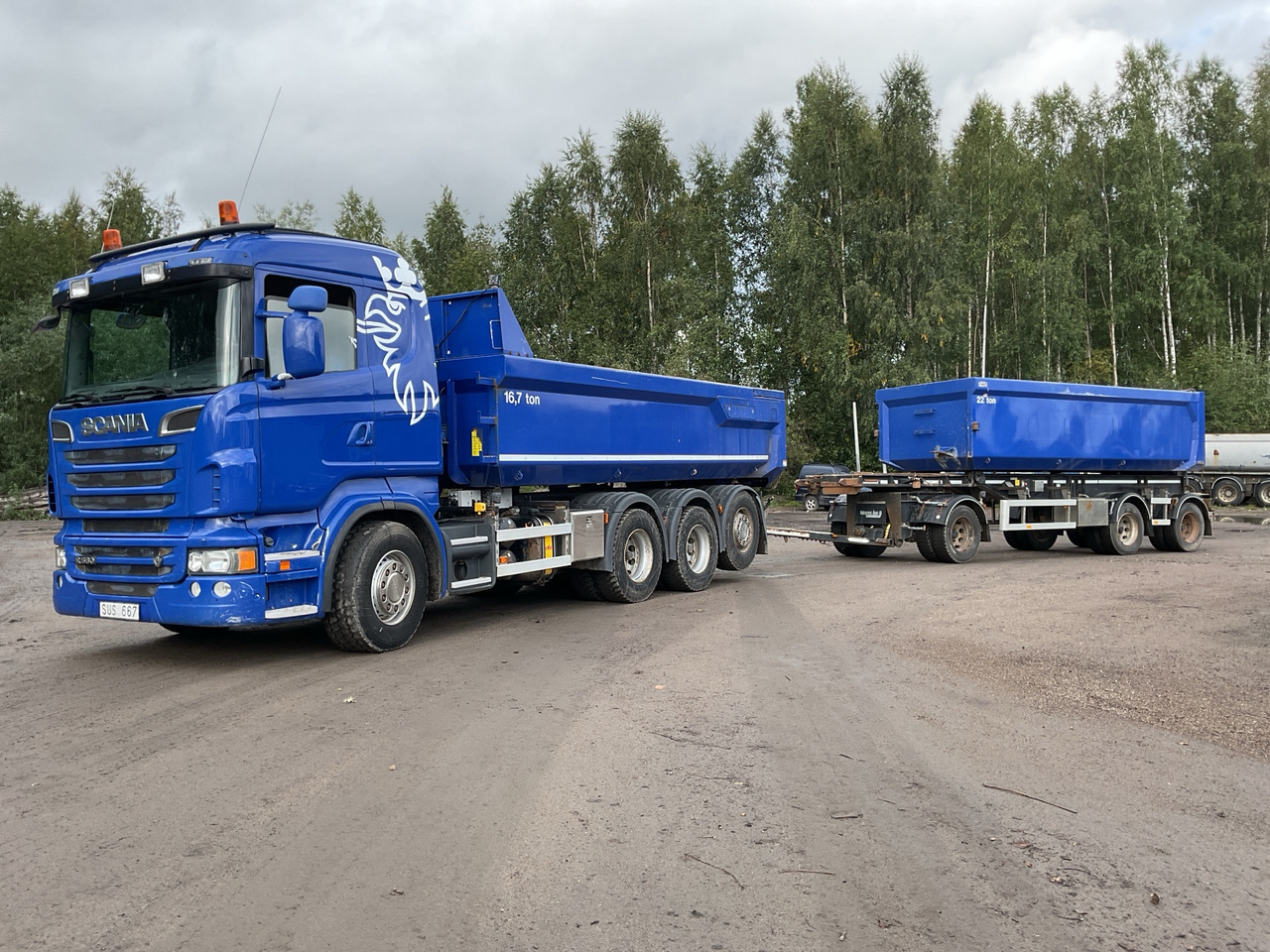 Scania R560 - Truk flatbed: gambar 1 Scania R560 - Truk flatbed: gambar 1