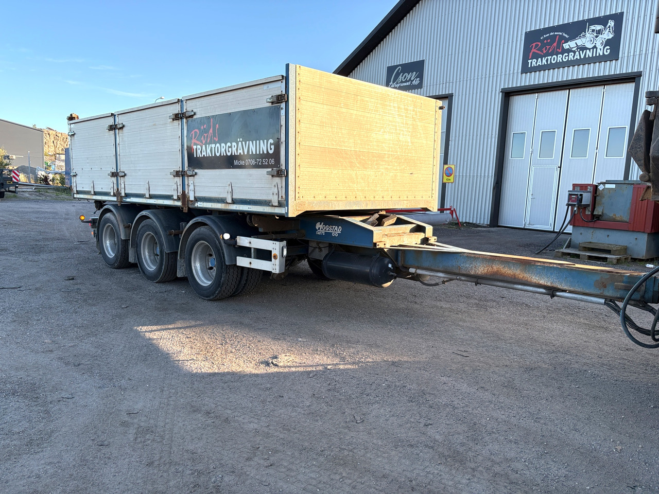 Hogstad K24-TL - Trailer: gambar 1 Hogstad K24-TL - Trailer: gambar 1
