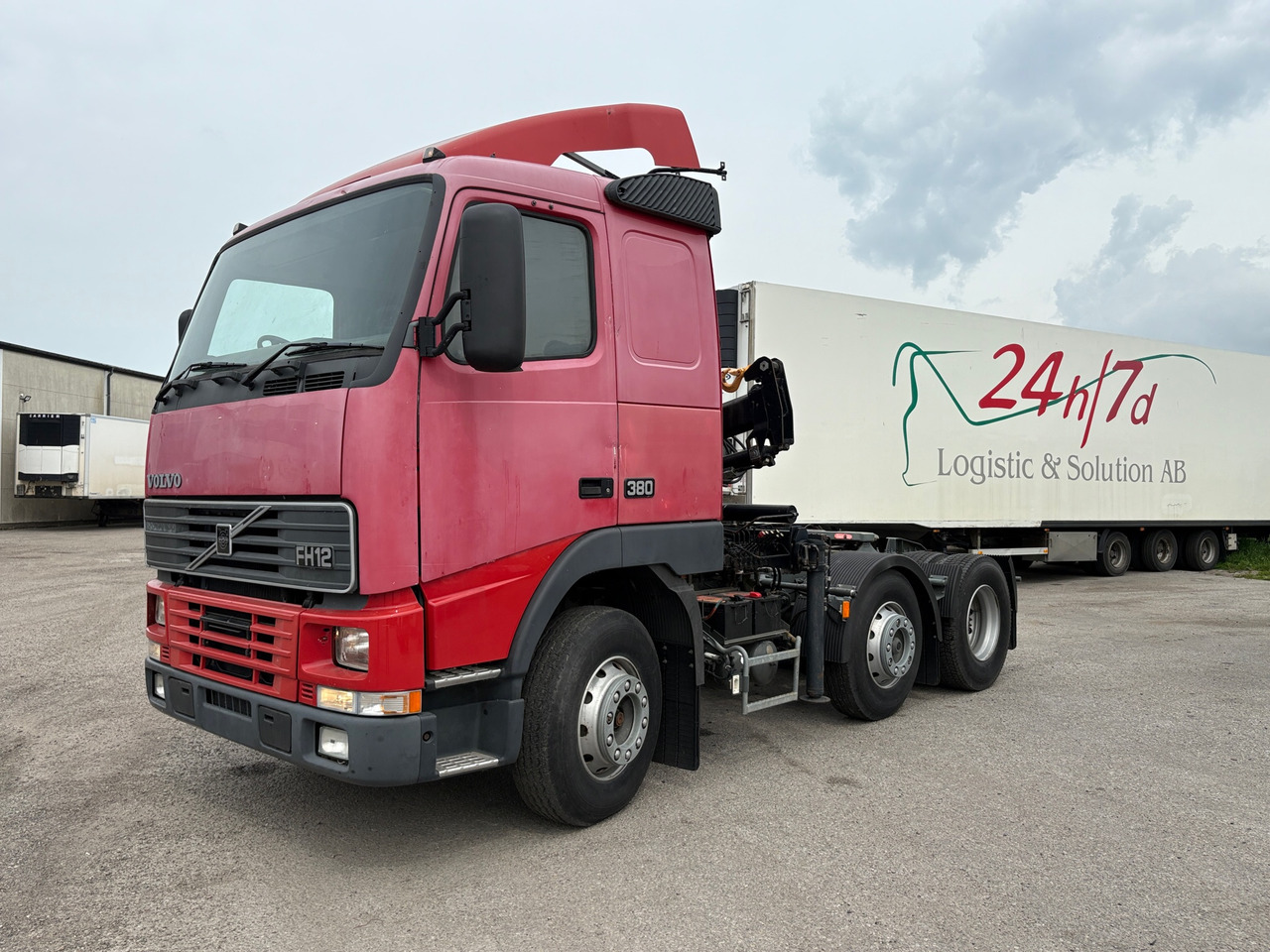 Volvo FH 12 - Truk: gambar 1 Volvo FH 12 - Truk: gambar 1