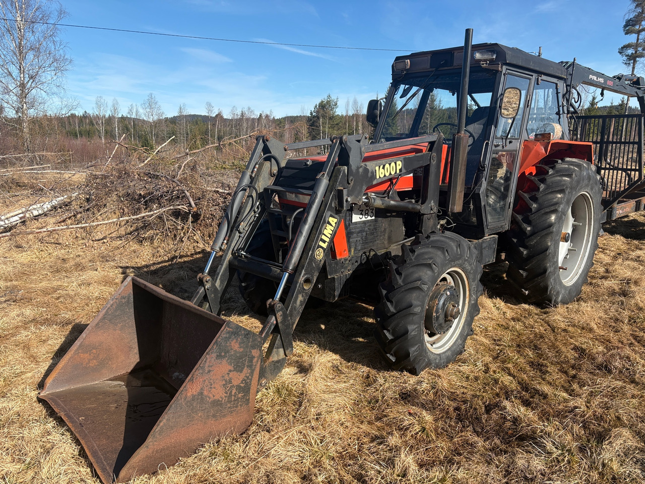 Ursus C 385 A - Traktor: gambar 1 Ursus C 385 A - Traktor: gambar 1