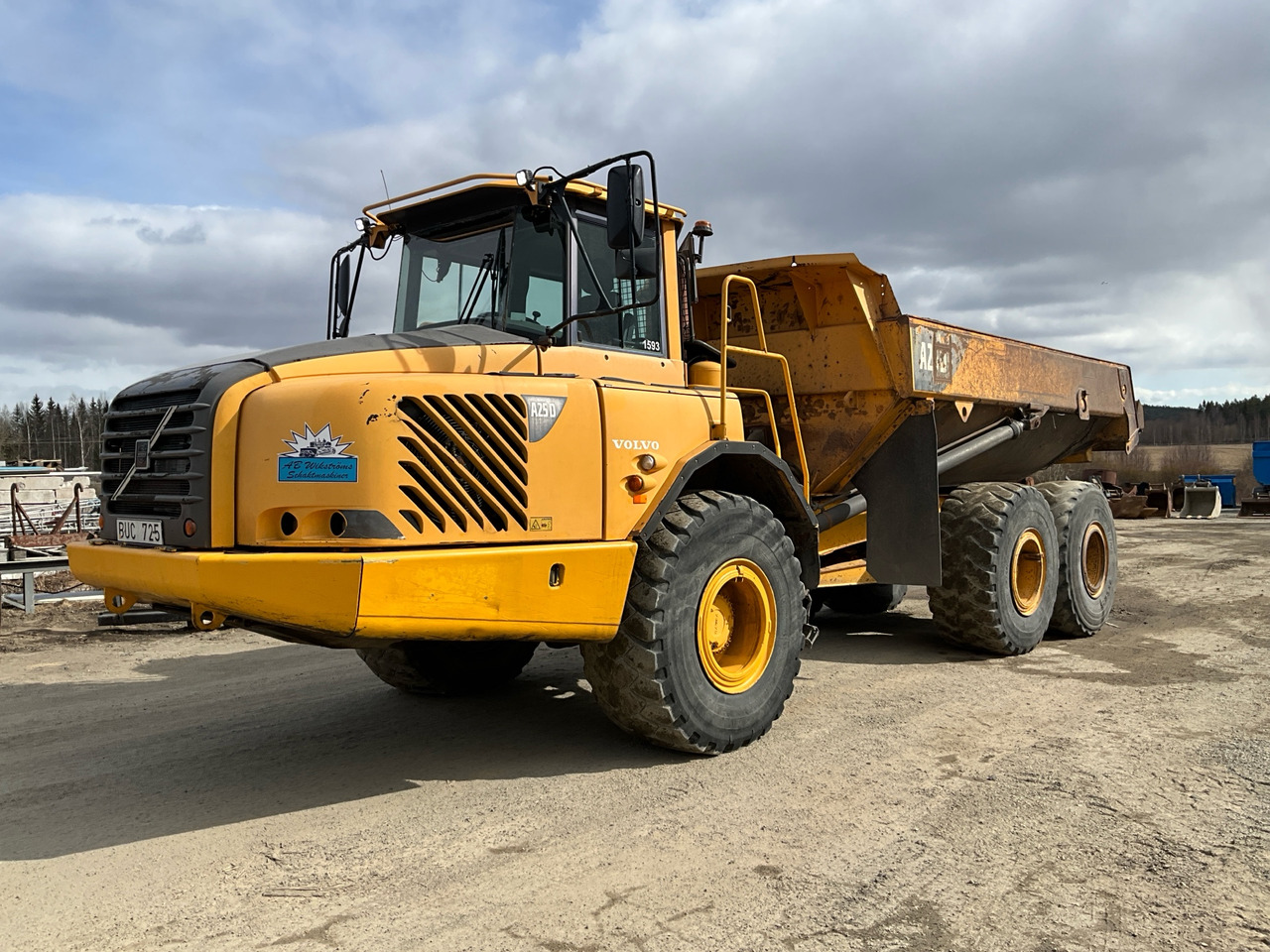 Volvo A25D - Tempat sampah: gambar 1 Volvo A25D - Tempat sampah: gambar 1