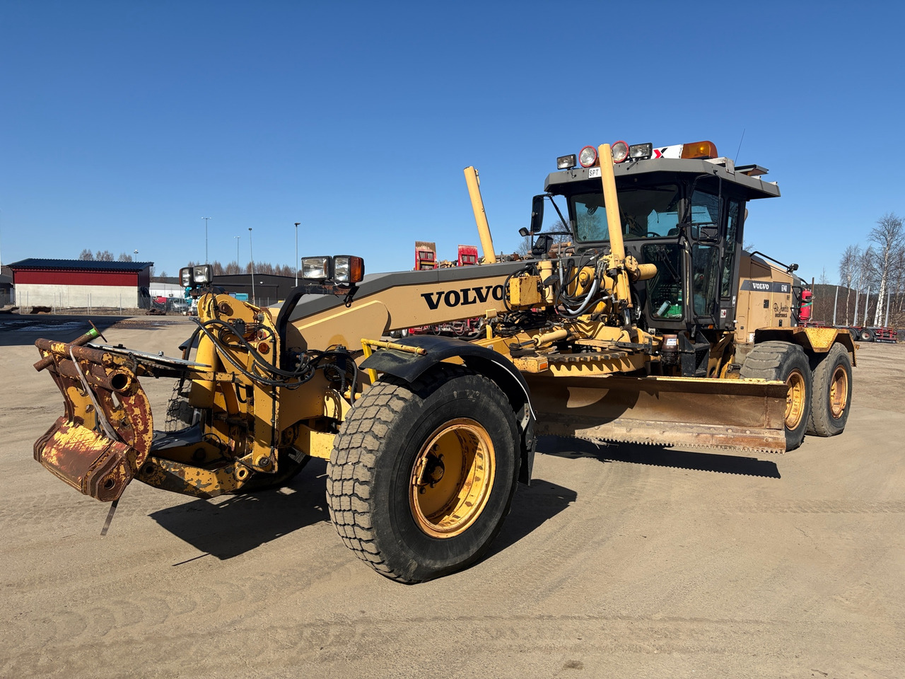 Volvo BM 740 - Grader: gambar 1 Volvo BM 740 - Grader: gambar 1