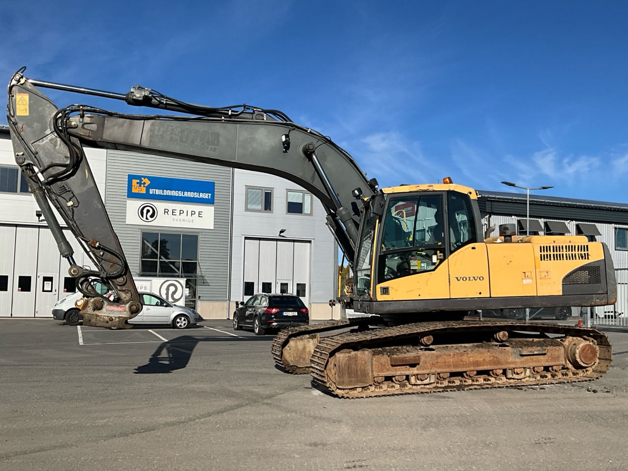 Volvo EC240CL - Ekskavator: gambar 1 Volvo EC240CL - Ekskavator: gambar 1