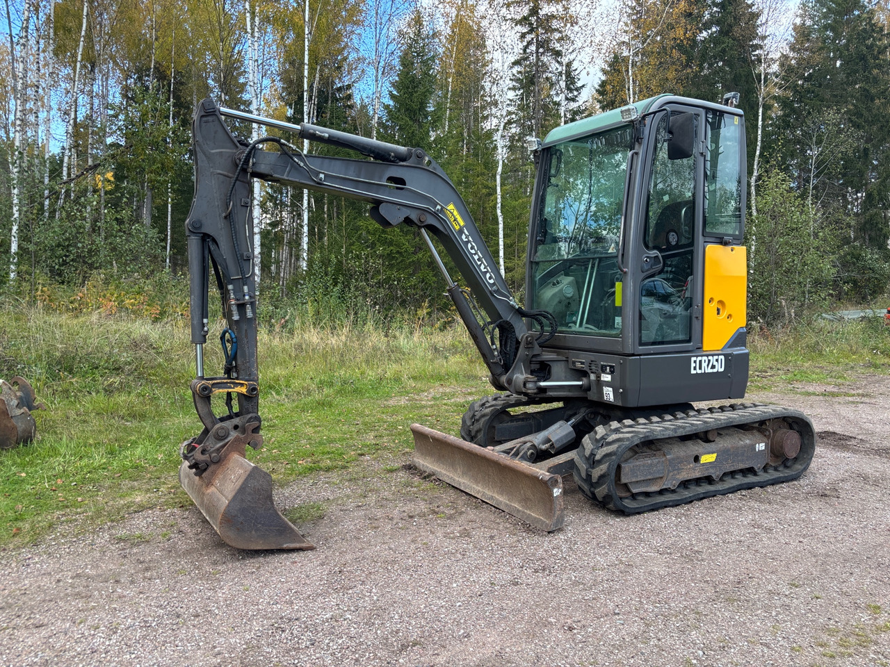 Volvo ECR25D - Ekskavator: gambar 1 Volvo ECR25D - Ekskavator: gambar 1