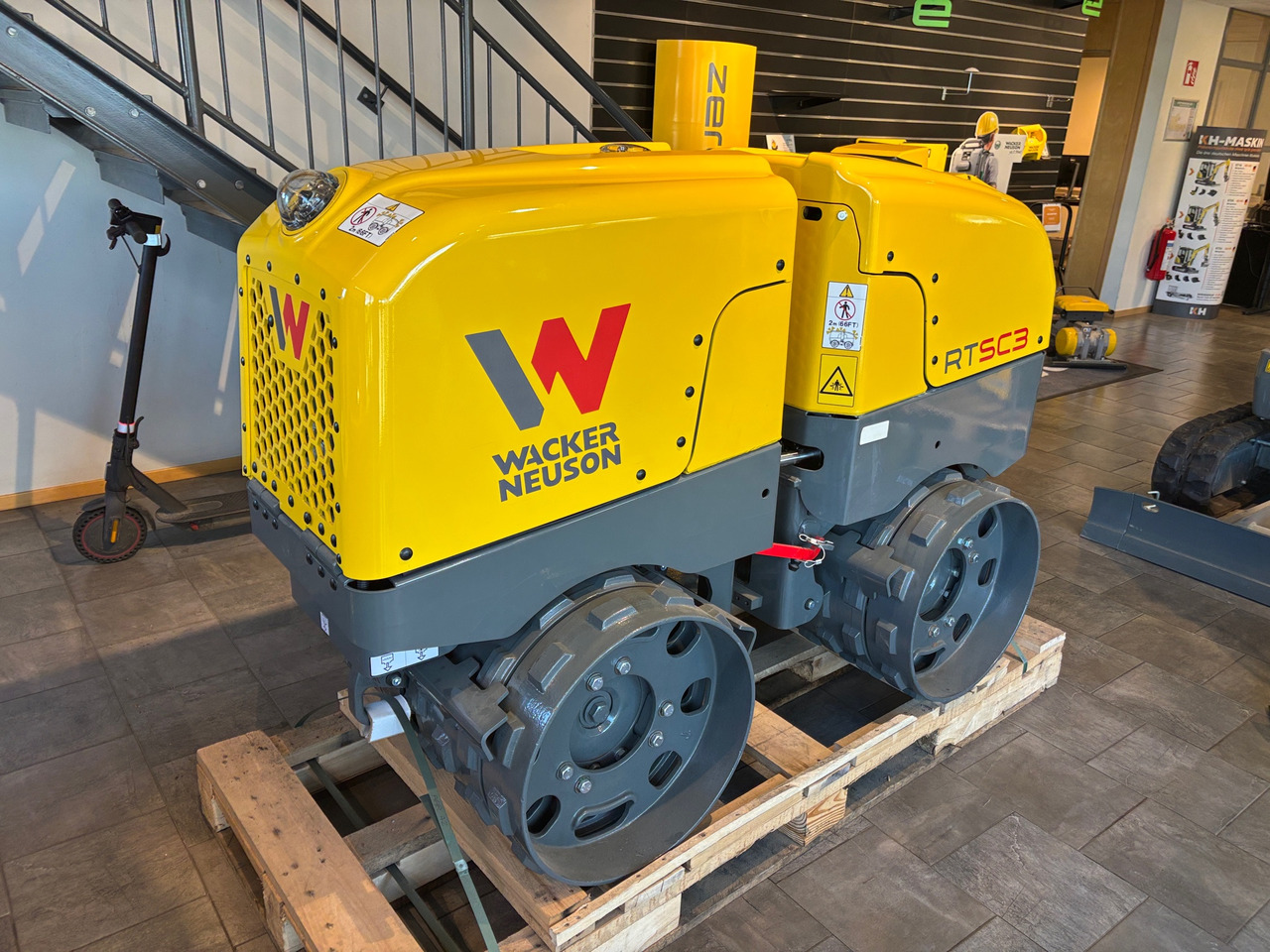 Wacker Neuson RTSC3 - Roller mini: gambar 1 Wacker Neuson RTSC3 - Roller mini: gambar 1