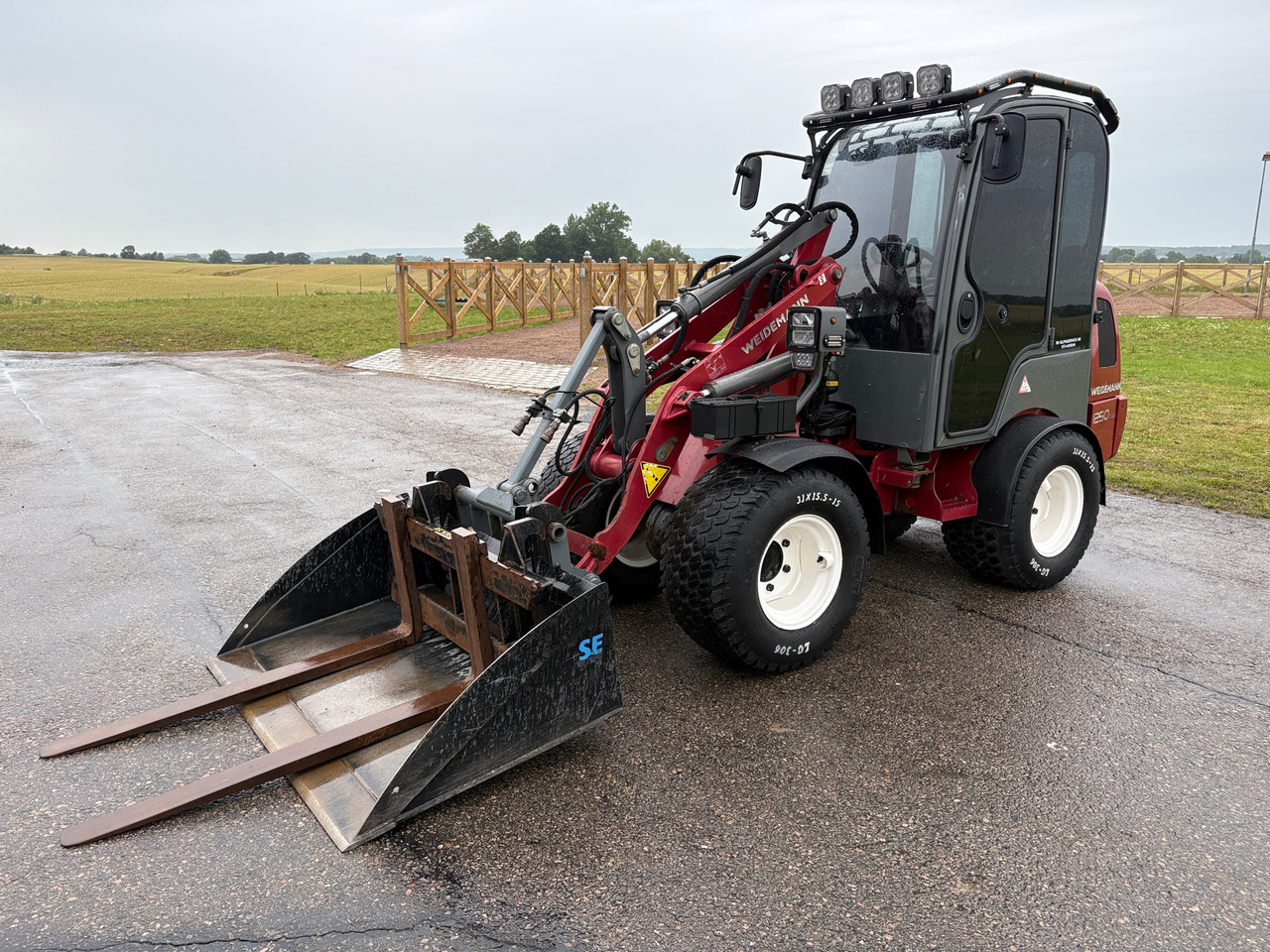 Weidemann 1250 CX35 - Wheel loader: gambar 1 Weidemann 1250 CX35 - Wheel loader: gambar 1