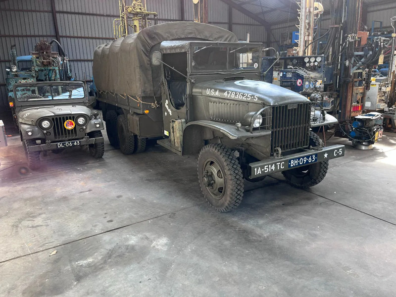 Truk box GMC CCKW 353 CCKW 353 Banjo axle GMC CCKW 353 Banjo axle: gambar 6 Truk box GMC CCKW 353 CCKW 353 Banjo axle GMC CCKW 353 Banjo axle: gambar 6