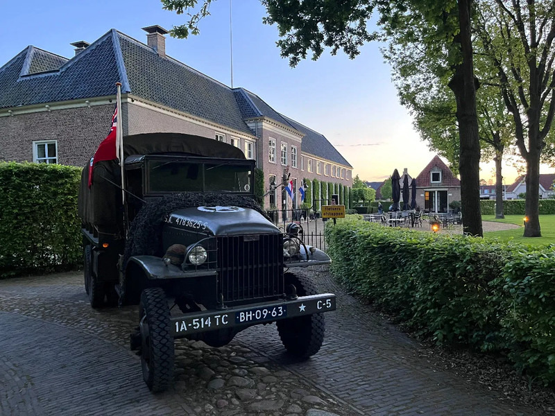 Truk box GMC CCKW 353 CCKW 353 Banjo axle GMC CCKW 353 Banjo axle: gambar 8 Truk box GMC CCKW 353 CCKW 353 Banjo axle GMC CCKW 353 Banjo axle: gambar 8