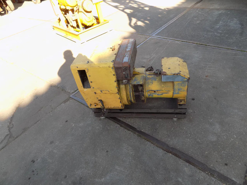 Genset Hatz generator: gambar 7