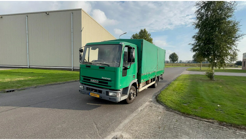 Iveco Eurocargo EUrocargo 85E15 of 80E15 - Truk dengan terpal samping: gambar 1 Iveco Eurocargo EUrocargo 85E15 of 80E15 - Truk dengan terpal samping: gambar 1