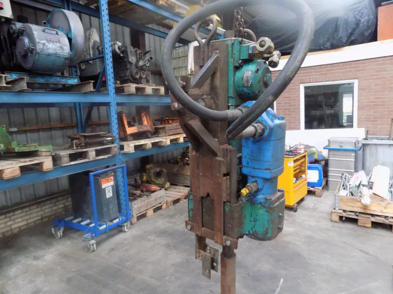 Anjungan pengeboran Krupp boormotor voor gesteente met hamer: gambar 6