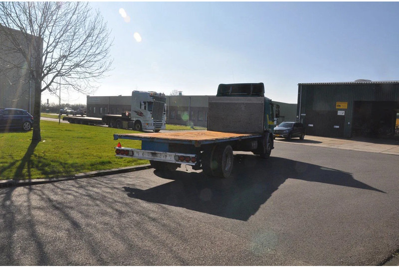 Renault Premium 250 - Truk flatbed: gambar 4 Renault Premium 250 - Truk flatbed: gambar 4