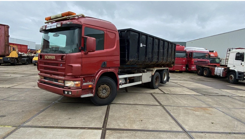 Scania P P124 GB6X2NA - Hook lift: gambar 1 Scania P P124 GB6X2NA - Hook lift: gambar 1