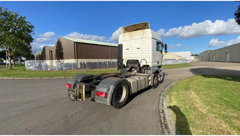 Tractor head MAN TGA 18.440 4X2 BLS: gambar 8 Tractor head MAN TGA 18.440 4X2 BLS: gambar 8