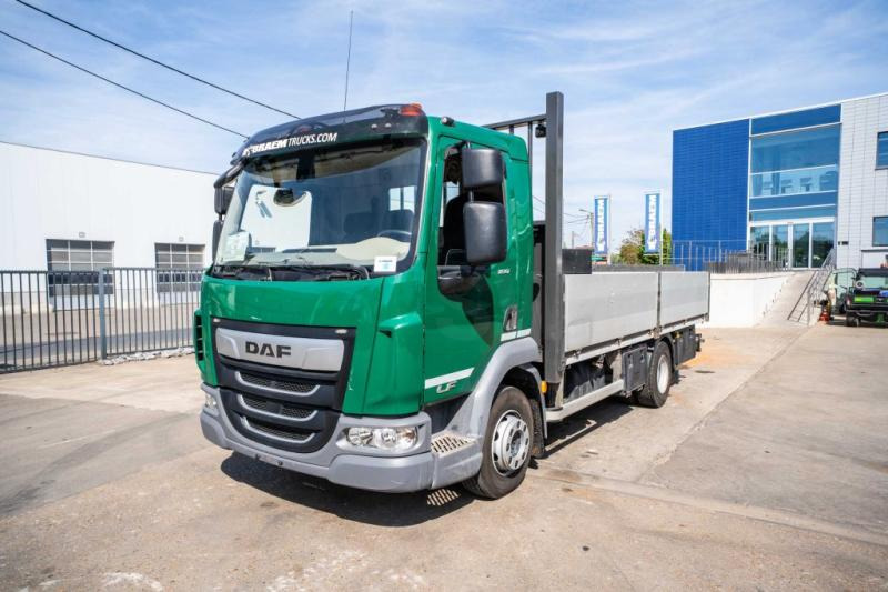 DAF LF 180 (10T.) - Truk flatbed: gambar 1 DAF LF 180 (10T.) - Truk flatbed: gambar 1