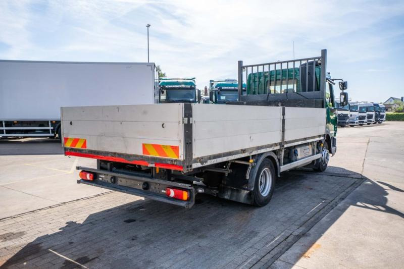 DAF LF 180 (10T.) - Truk flatbed: gambar 4 DAF LF 180 (10T.) - Truk flatbed: gambar 4