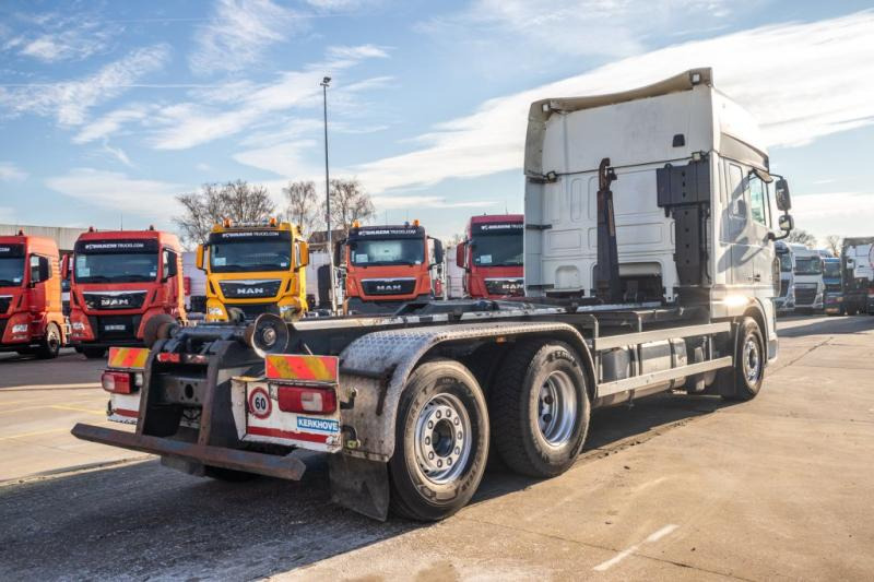 DAF XF 105.460 -6X2-INTARDER+AJK 20 T. - Hook lift: gambar 3 DAF XF 105.460 -6X2-INTARDER+AJK 20 T. - Hook lift: gambar 3