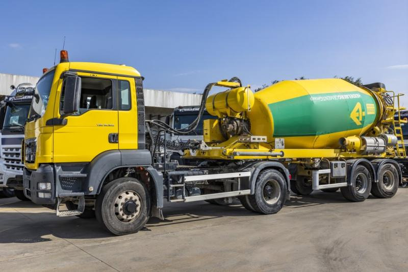 DE BUF BETON MIXER/MALAXEUR/MISCHER 10 M3 /GESTUURD/GELENKT/STEERING/DIR. - Semi-trailer mixer beton: gambar 2 DE BUF BETON MIXER/MALAXEUR/MISCHER 10 M3 /GESTUURD/GELENKT/STEERING/DIR. - Semi-trailer mixer beton: gambar 2
