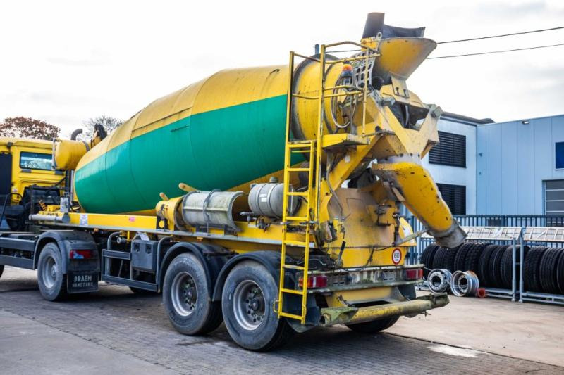 DE BUF BETON MIXER/MISCHER/MALAXEUR12M³ - Semi-trailer mixer beton: gambar 4 DE BUF BETON MIXER/MISCHER/MALAXEUR12M³ - Semi-trailer mixer beton: gambar 4