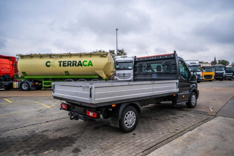 Ford TRANSIT 2.0 TDCI - Van flatbed: gambar 4 Ford TRANSIT 2.0 TDCI - Van flatbed: gambar 4