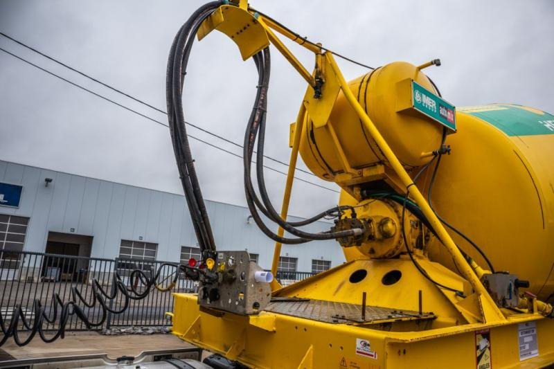 Imer BETON MIXER/MALAXEUR/MISCHER-10M3- STEERING AXLE - Semi-trailer mixer beton: gambar 5 Imer BETON MIXER/MALAXEUR/MISCHER-10M3- STEERING AXLE - Semi-trailer mixer beton: gambar 5