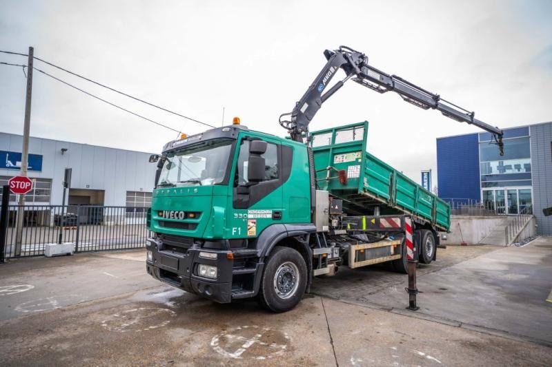 Iveco STRALIS 330 - MKG 151 HP A3 - Truk jungkit, Truk derek: gambar 1 Iveco STRALIS 330 - MKG 151 HP A3 - Truk jungkit, Truk derek: gambar 1