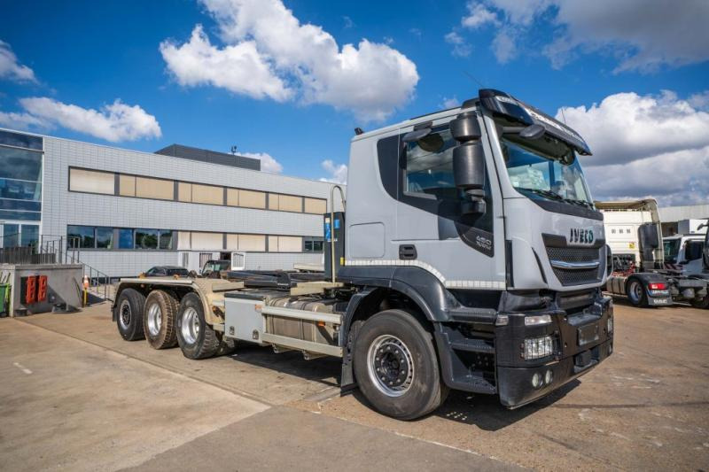 Iveco X-WAY 460 - Hook lift: gambar 2 Iveco X-WAY 460 - Hook lift: gambar 2