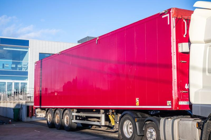 KRAKER WALKING FLOOR CF 200-92 m3 - Semi-trailer dengan lantai berjalan: gambar 2 KRAKER WALKING FLOOR CF 200-92 m3 - Semi-trailer dengan lantai berjalan: gambar 2