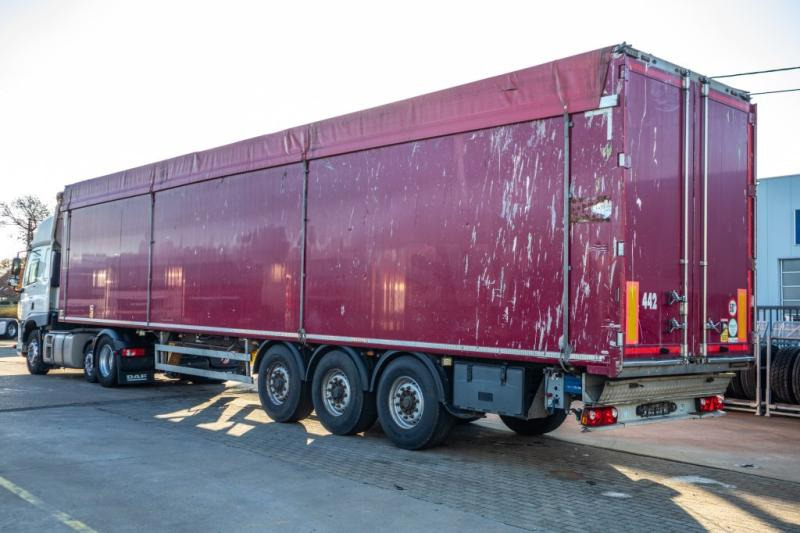 KRAKER WALKING FLOOR CF 200-92 m3 - Semi-trailer dengan lantai berjalan: gambar 4 KRAKER WALKING FLOOR CF 200-92 m3 - Semi-trailer dengan lantai berjalan: gambar 4