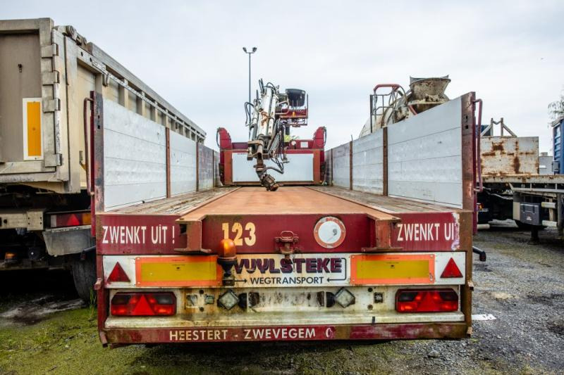 Kwb KRAAN/CRANE/GRUE/KRAN - KENNIS 16 TON/M(3xhydr.) - Semi-trailer flatbed: gambar 2 Kwb KRAAN/CRANE/GRUE/KRAN - KENNIS 16 TON/M(3xhydr.) - Semi-trailer flatbed: gambar 2