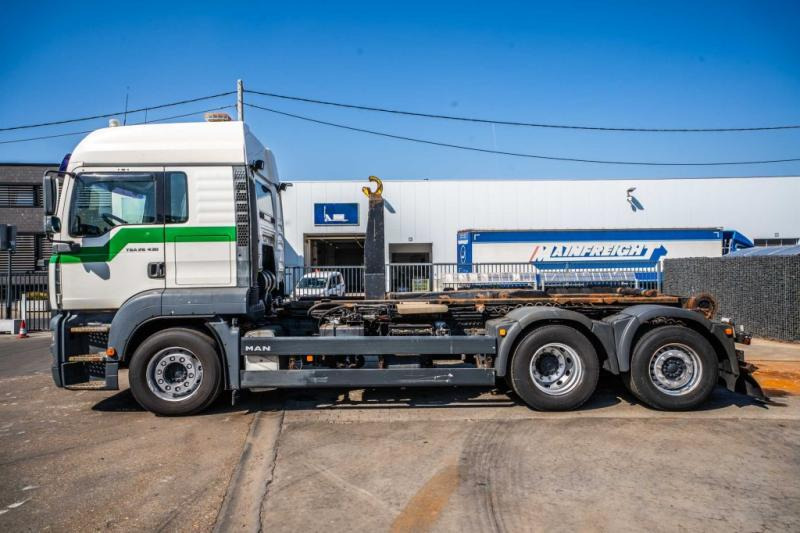 Hook lift MAN TGA 26.430 LL: gambar 6 Hook lift MAN TGA 26.430 LL: gambar 6