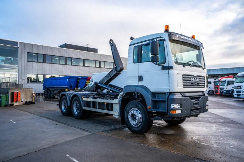 MAN TGA 33.360 BB - Hook lift: gambar 2 MAN TGA 33.360 BB - Hook lift: gambar 2