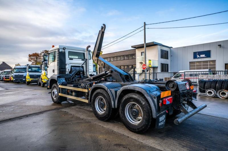 MAN TGA 33.360 BB - Hook lift: gambar 5 MAN TGA 33.360 BB - Hook lift: gambar 5