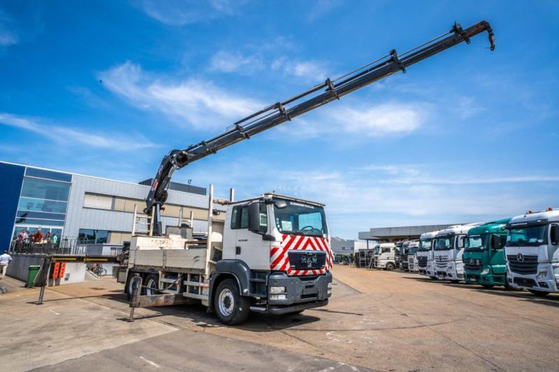 MAN TGS 33.400 BB - HIAB 377 E-5 HIPRO - Truk flatbed, Truk derek: gambar 3 MAN TGS 33.400 BB - HIAB 377 E-5 HIPRO - Truk flatbed, Truk derek: gambar 3