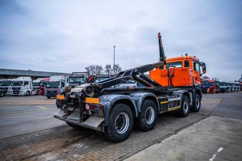 MAN TGS 35.440 BB - 8X8 - AJK - Hook lift: gambar 4 MAN TGS 35.440 BB - 8X8 - AJK - Hook lift: gambar 4