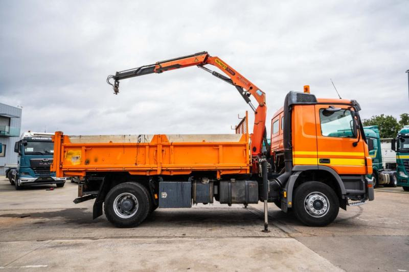 Mercedes ACTROS 1832 K + Palfinger 10 t/m - Truk jungkit, Truk derek: gambar 3 Mercedes ACTROS 1832 K + Palfinger 10 t/m - Truk jungkit, Truk derek: gambar 3