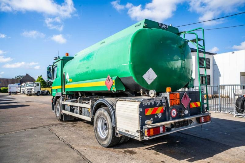 Mercedes ACTROS 1836 - LAG 13 600 LITER - Truk tangki: gambar 3 Mercedes ACTROS 1836 - LAG 13 600 LITER - Truk tangki: gambar 3