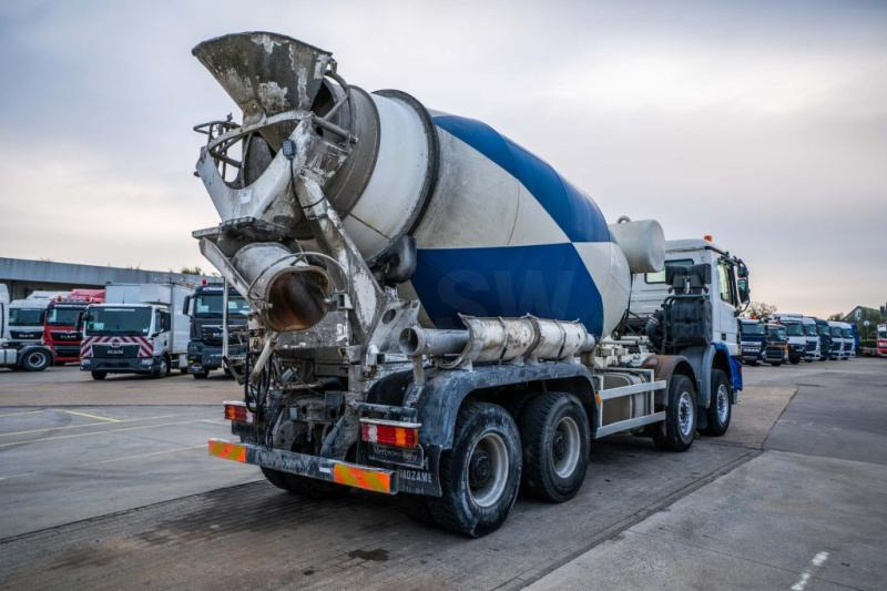 Mercedes ACTROS 4141 BB-MP2 + MIXER 9M3 - Truk pengaduk beton: gambar 4 Mercedes ACTROS 4141 BB-MP2 + MIXER 9M3 - Truk pengaduk beton: gambar 4