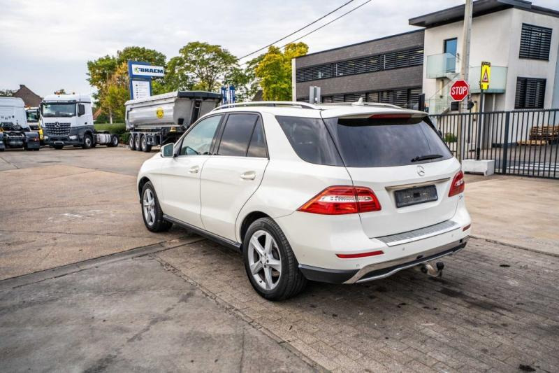 Mercedes-Benz ML 250 CDI - Mobil sedan: gambar 5 Mercedes-Benz ML 250 CDI - Mobil sedan: gambar 5